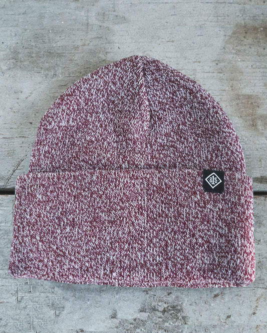 Risky Business - Outdoor Beanie - Travel - Outfit - Adventure